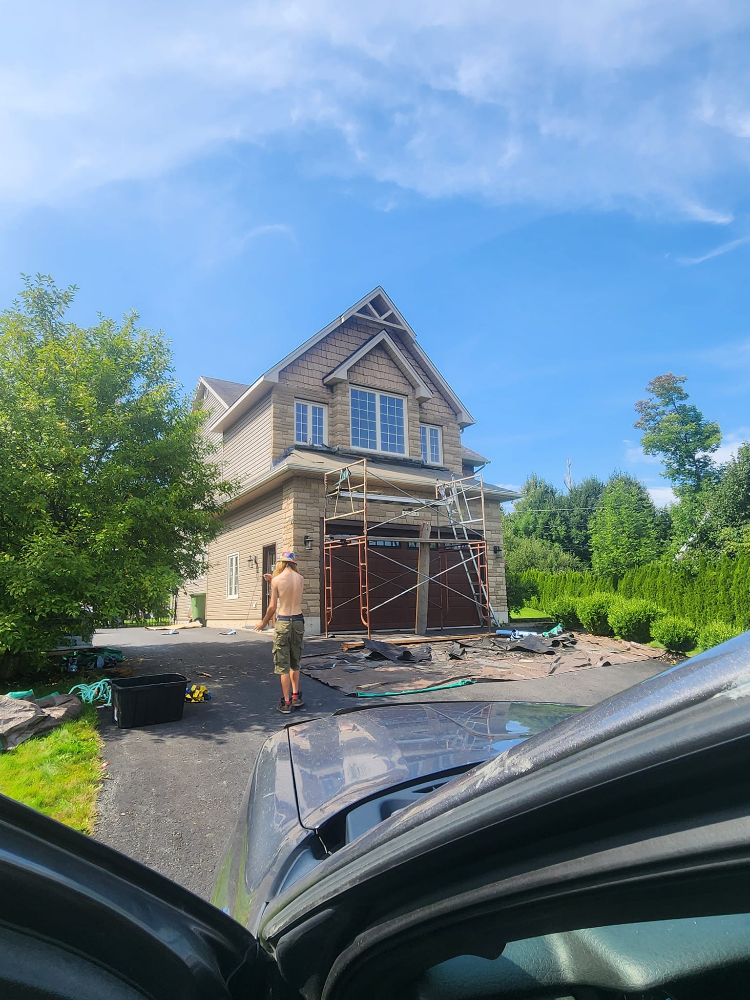 Completed roofing project